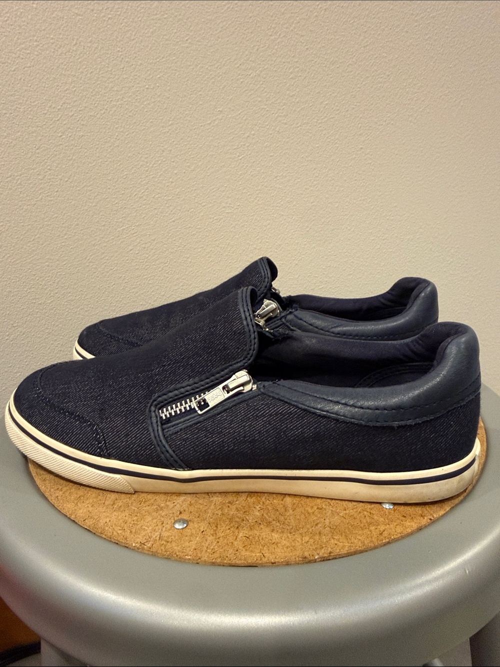 Ralph Lauren Women's Slip-On Sneakers in Navy with Side Zips - Picture 2 of 5